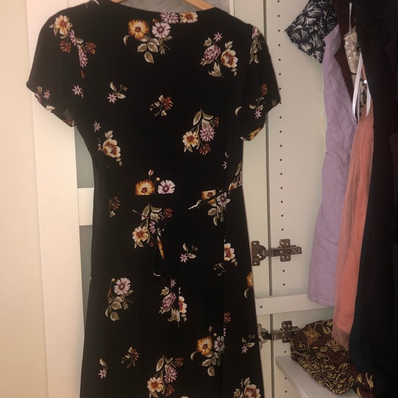 A&F Button Up Dress - Picture 3 of 4